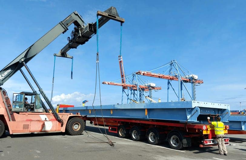 Mise en œuvre du pont de secours à Dzoumogné